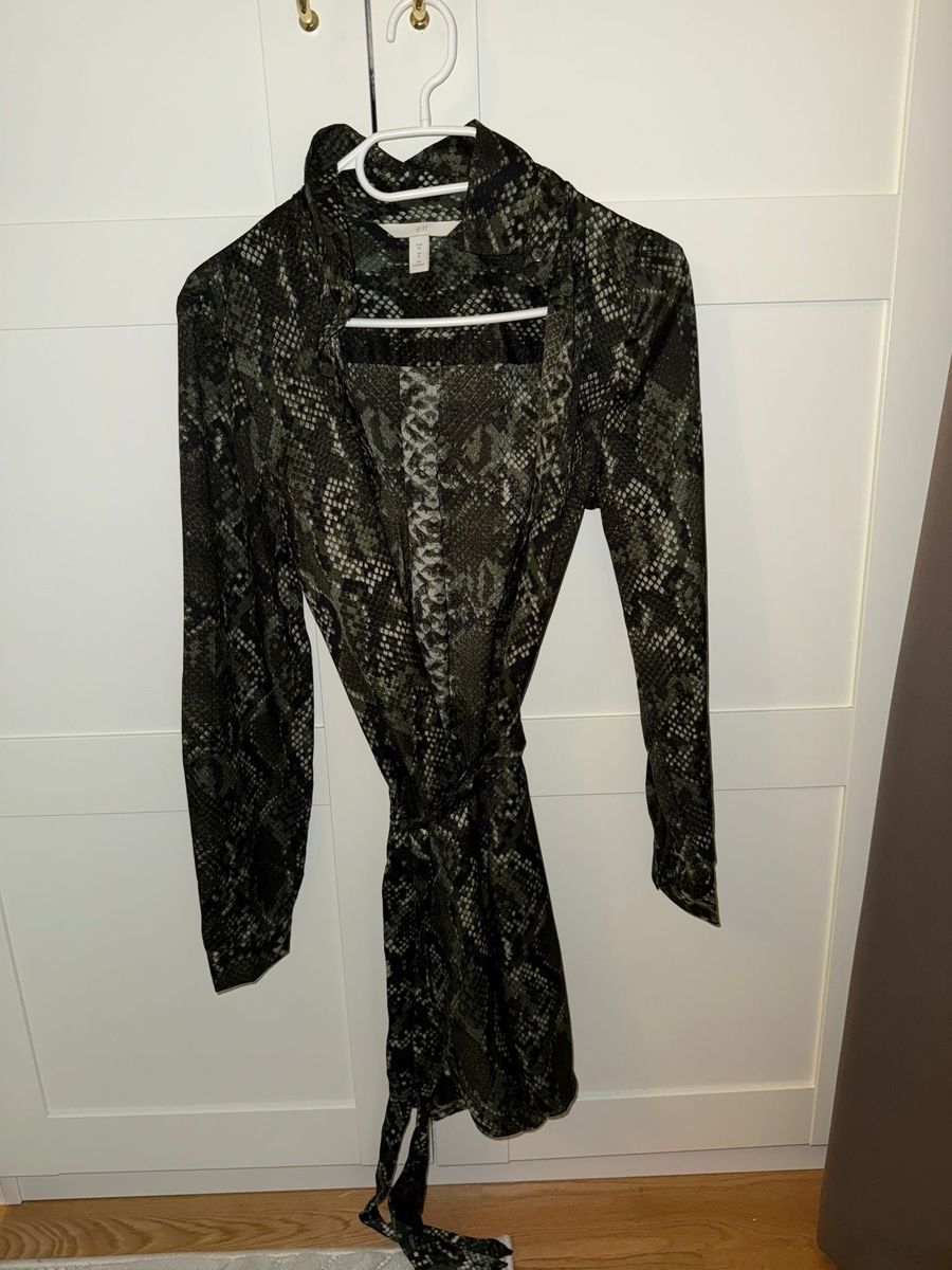 H&M Camicette: Schickes Hemdblusenkleid Gr. 36 – Usato da Grenchen venduto da Bach94