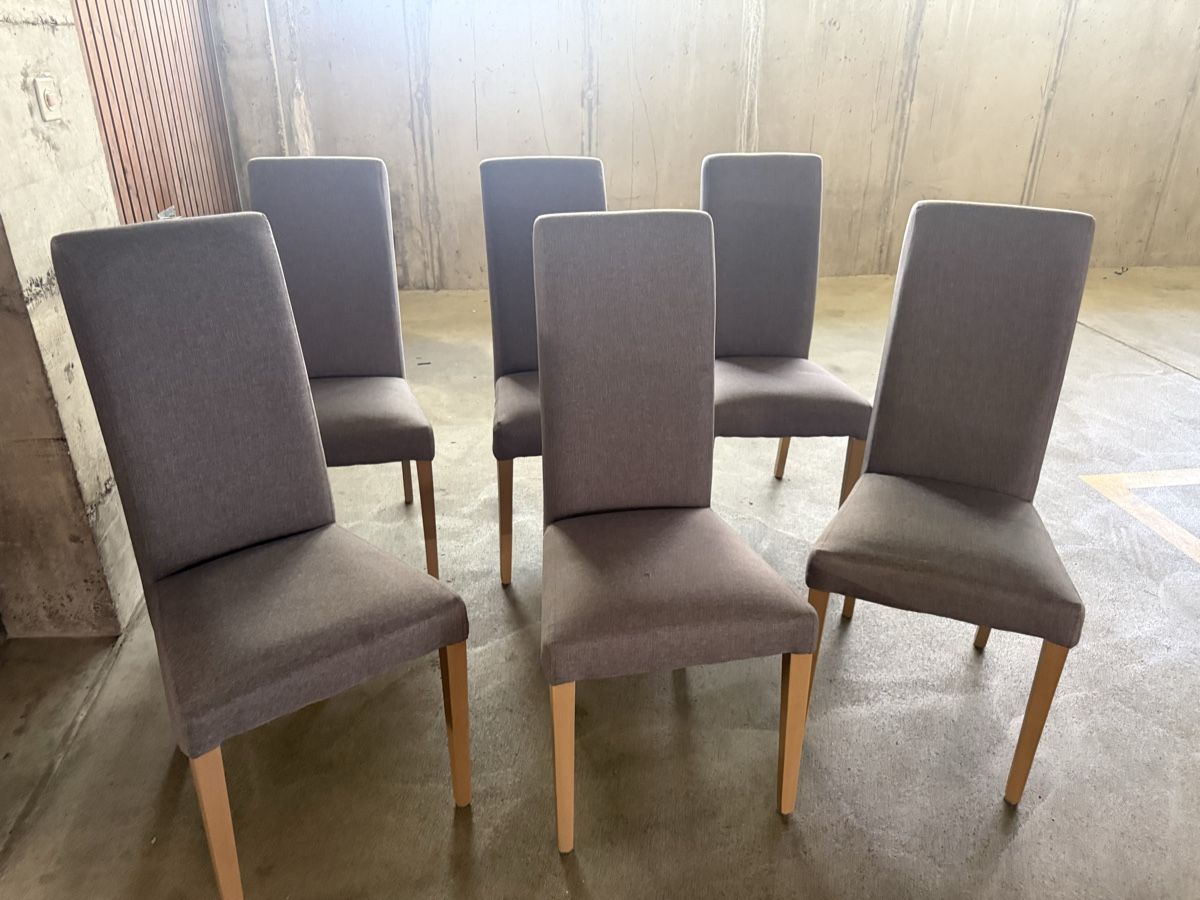Conforama Set de table et chaises: Moderner Esstisch mit 6 Stühlen  – D'occasion à Steinmaur par Bal-Rajmi1 4