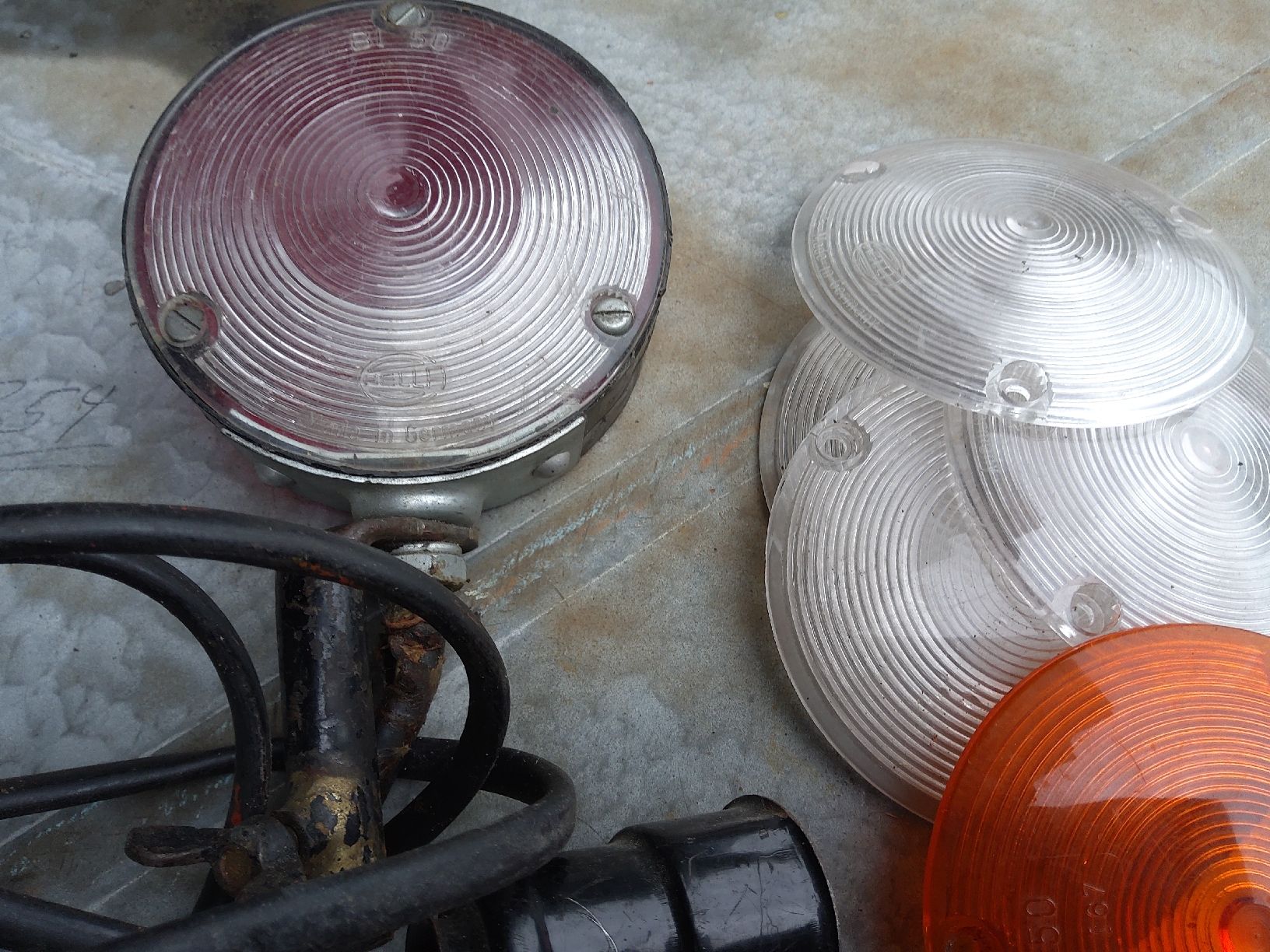 Accessori per altri veicoli: Lampe – Usato da Aeschi b. Spiez venduto da Merk-Pullax 1