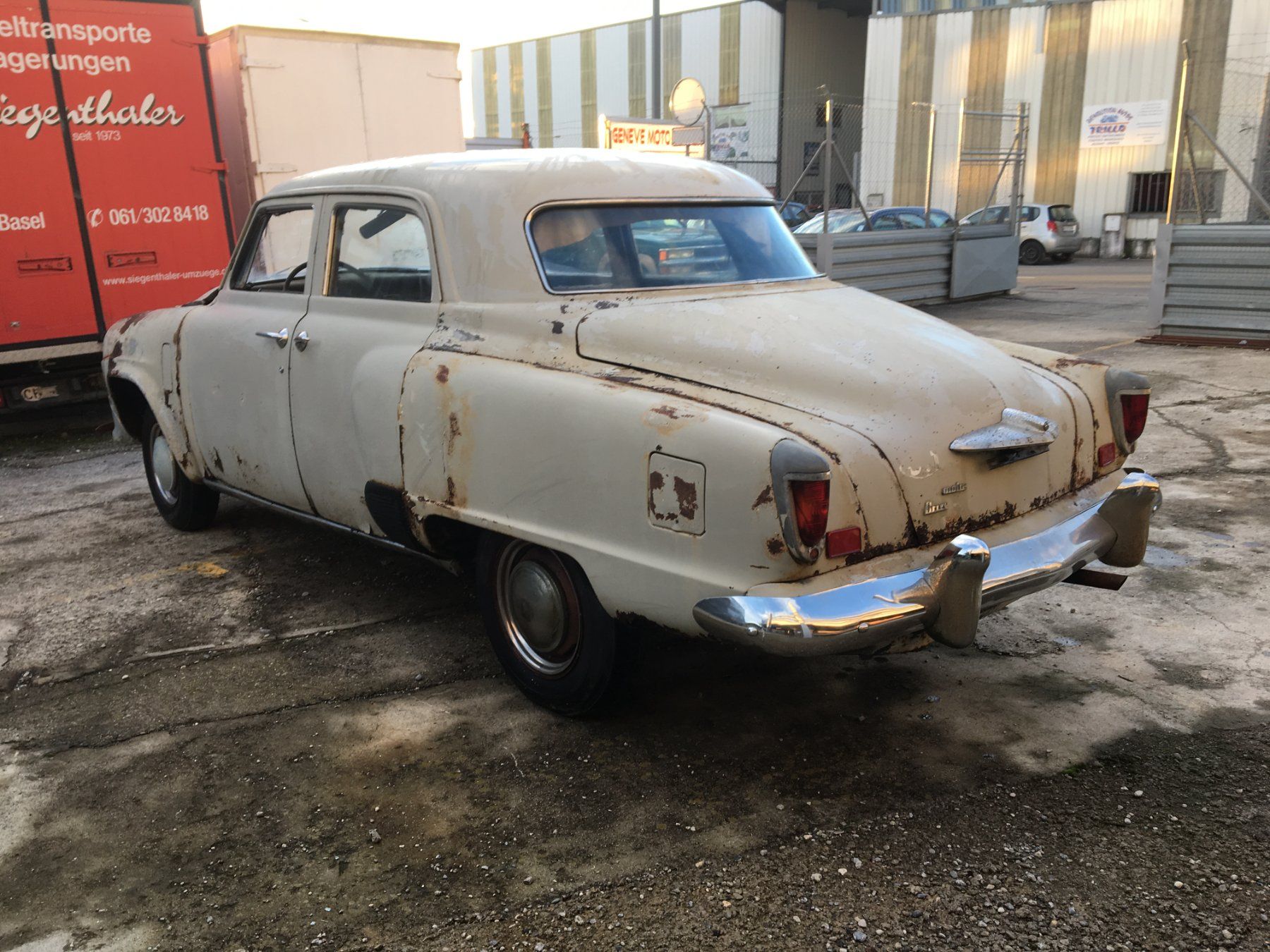 Studebaker Autos: Studebaker Champion 1952 – Defekt aus Satigny von acr_2dk7 4