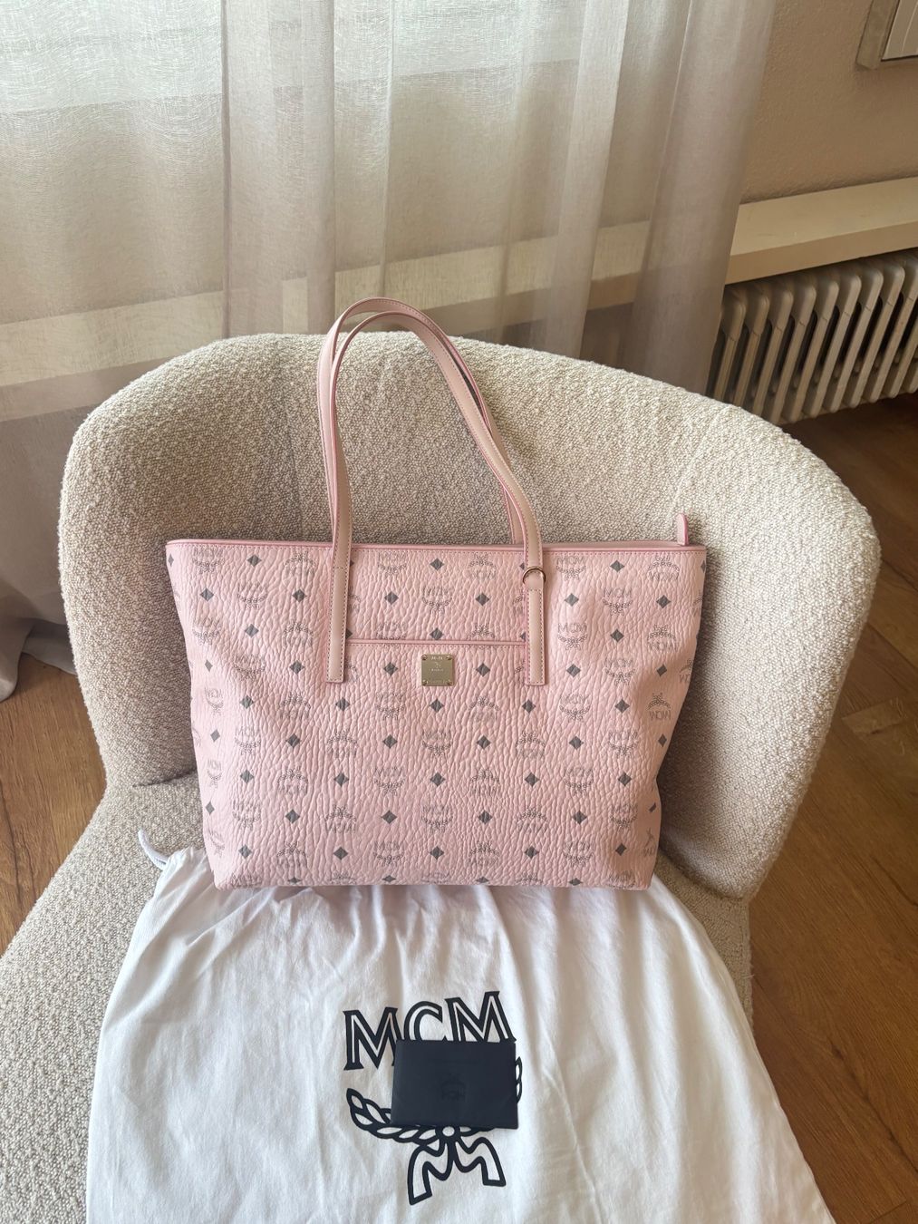 Mcm Borse da donna: MCM Shopper Soft Pink Medium – Usato da St. Margrethen SG venduto da dijanaO 4