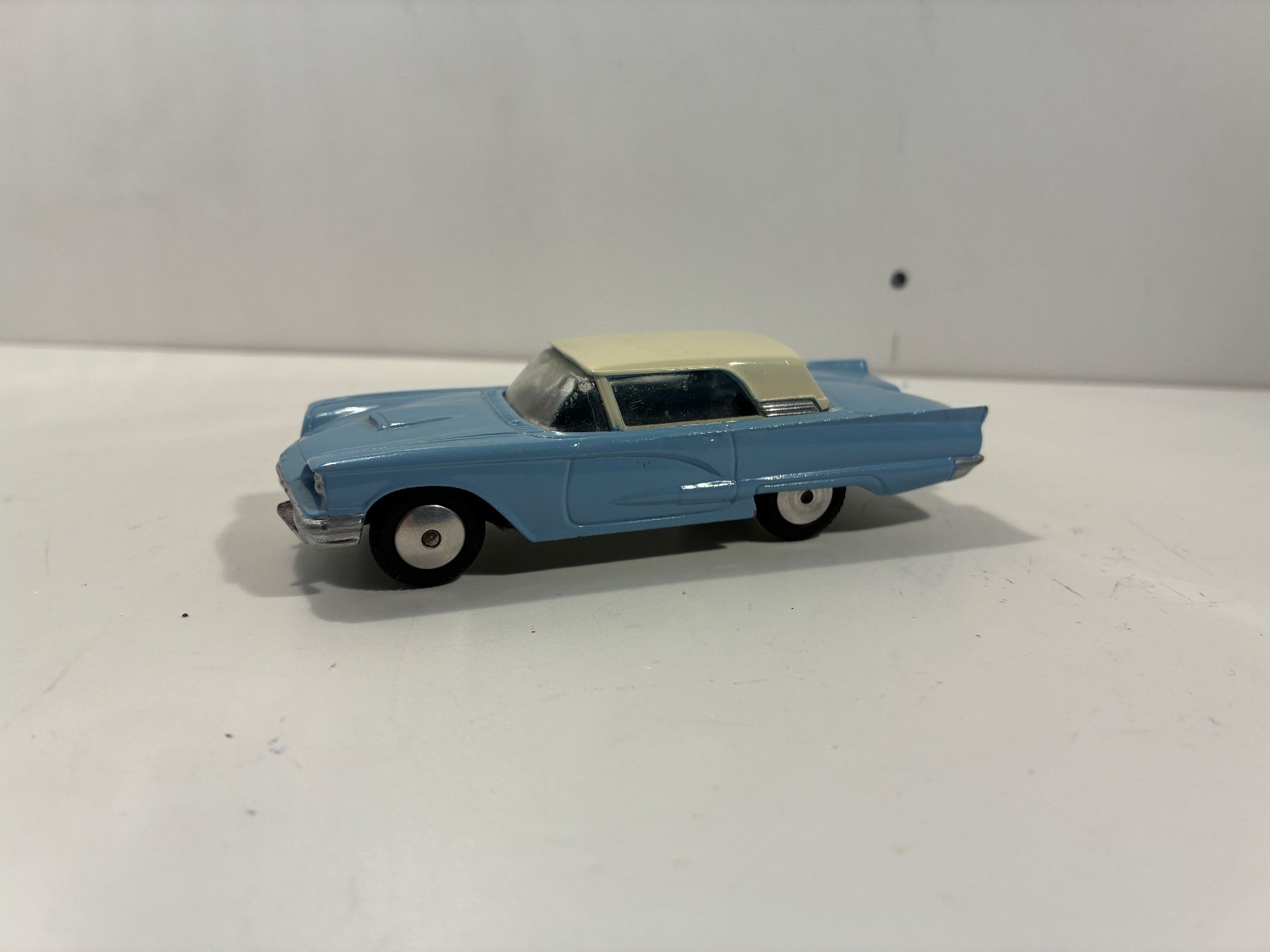 Corgi Toys Modellautos: Corgi Thunderbird – Gebraucht aus Gümmenen von Supererland 3