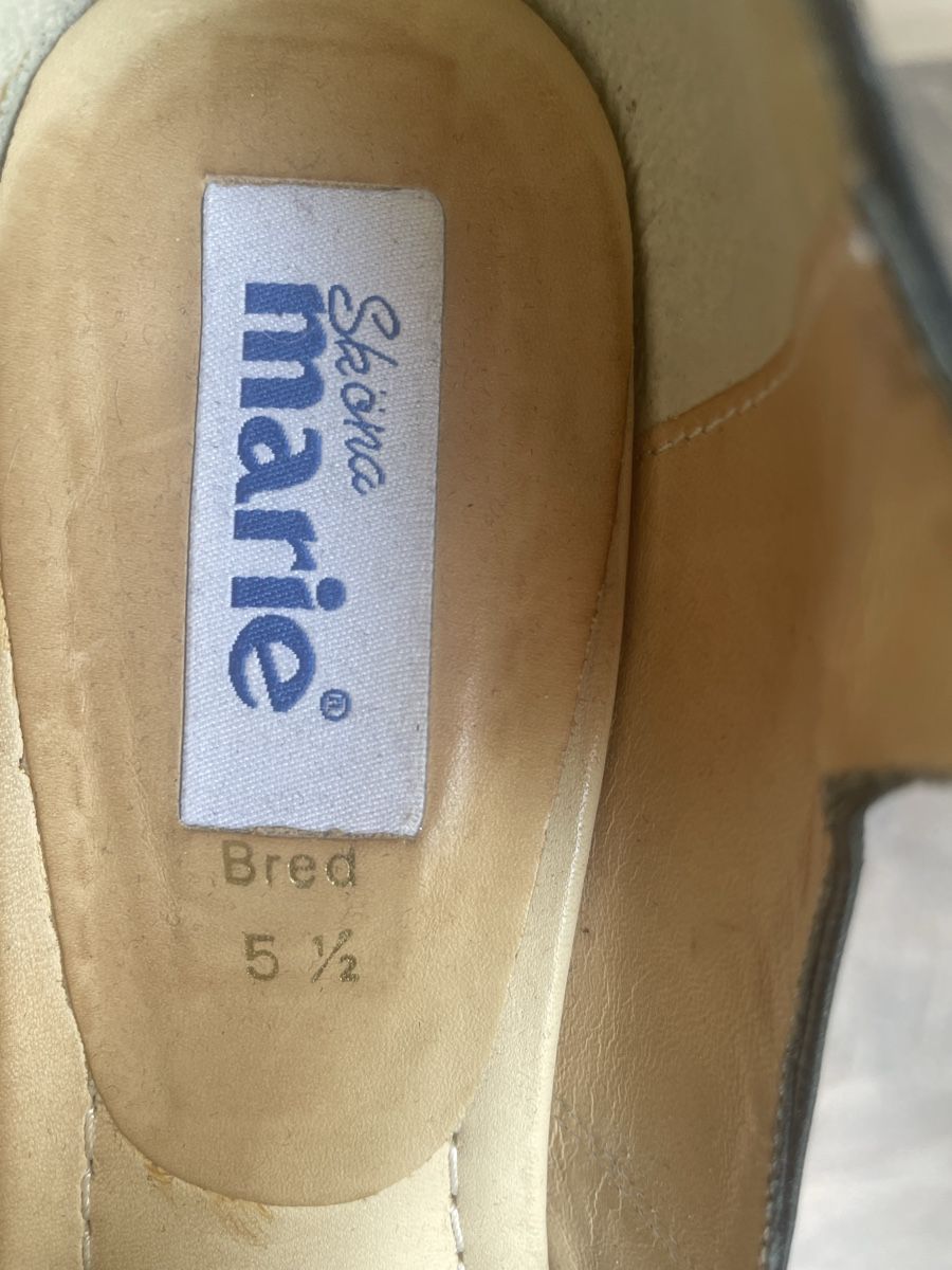 Scarpe da donna: Leder Damen Schuhe in 38,5 – Usato da Schaffhausen venduto da bmi_5j58 4
