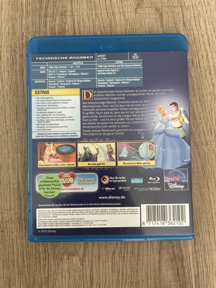 Tutti i DVDs: Cinderella (1950) BluRay – Usato da Hagendorn venduto da masterchieff 1