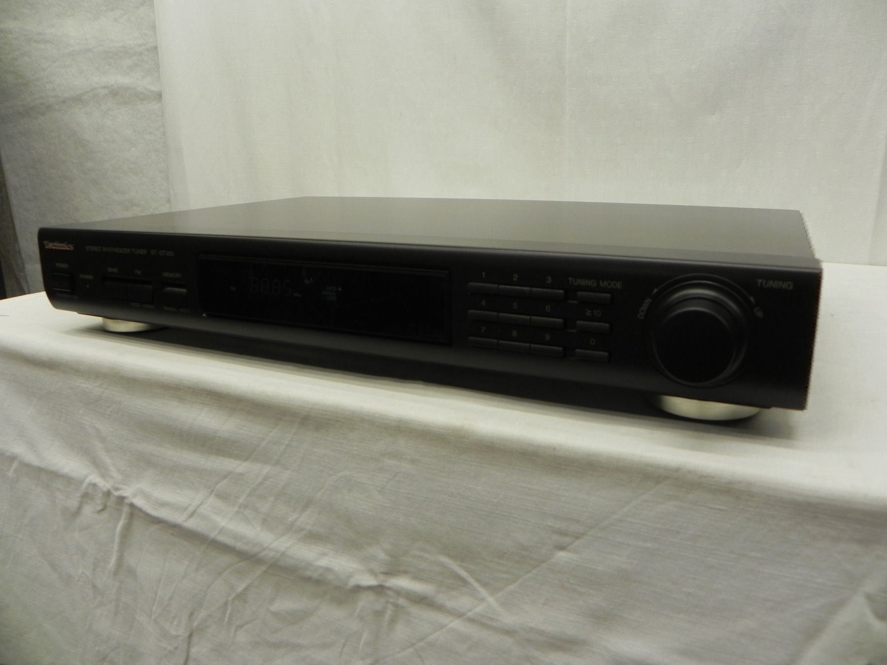 Radios: Technics Tuner ST-GT 350 – Gebraucht aus Basel von Life-Style-Art 4