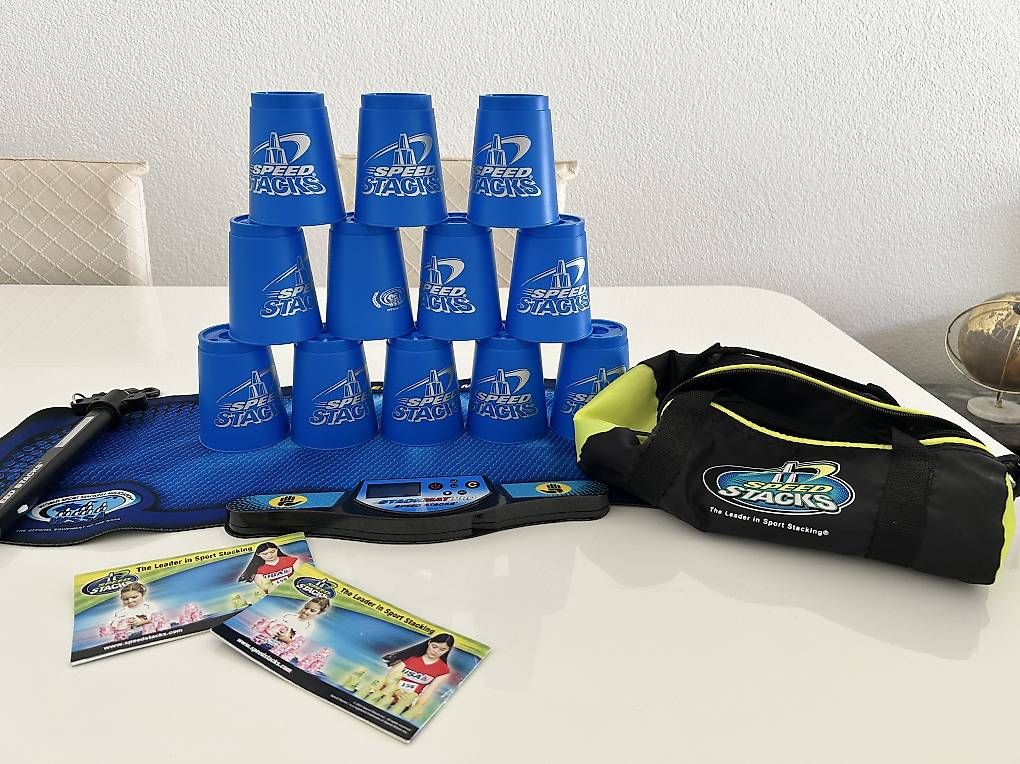 Spiele: Speed Stacks Spiel mit Timer – Gebraucht aus Bern von mag_tdw2