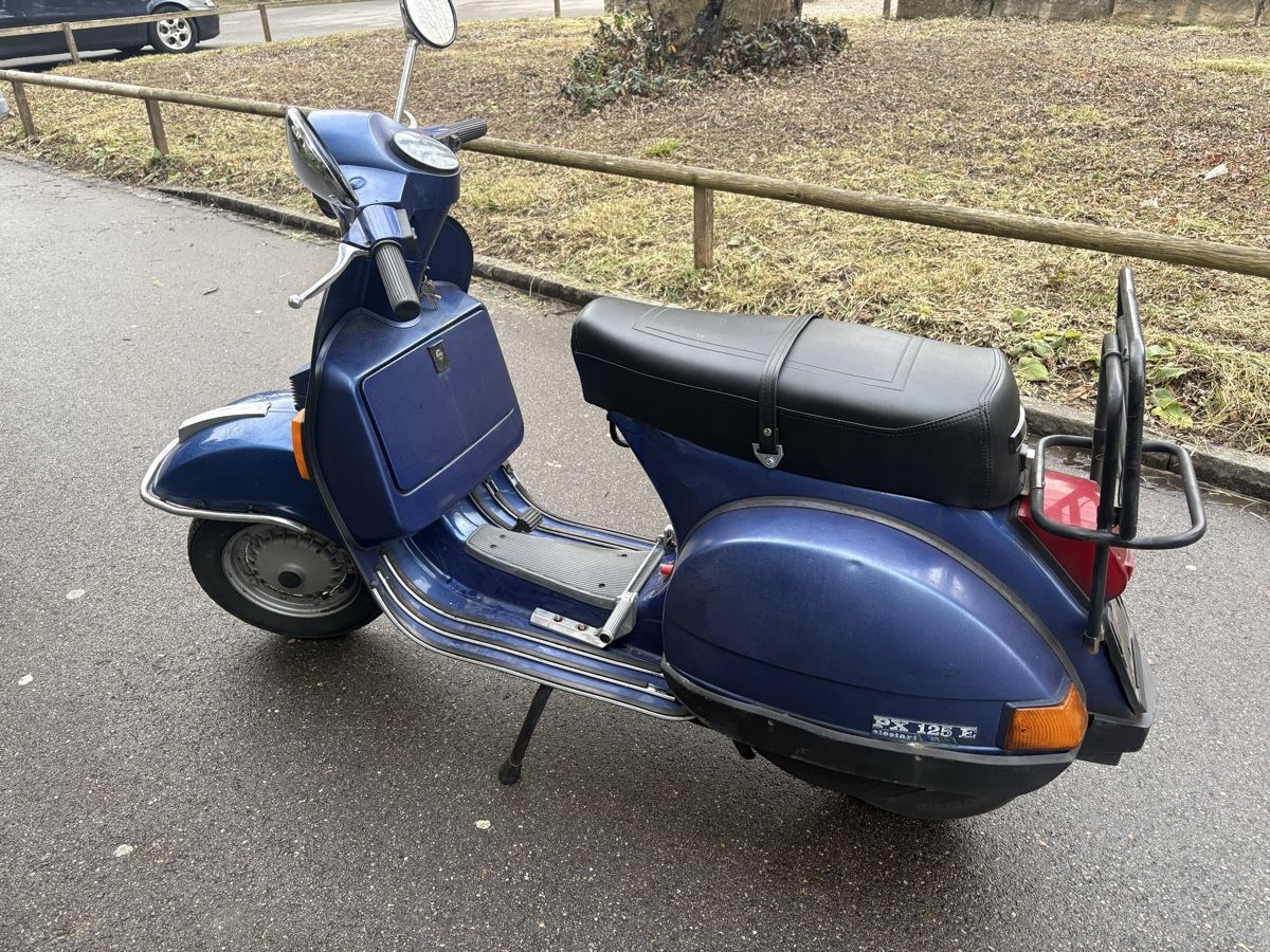 Piaggio Route: Vespa PX 125 E – D'occasion à Basel par Rikardo_1979 1