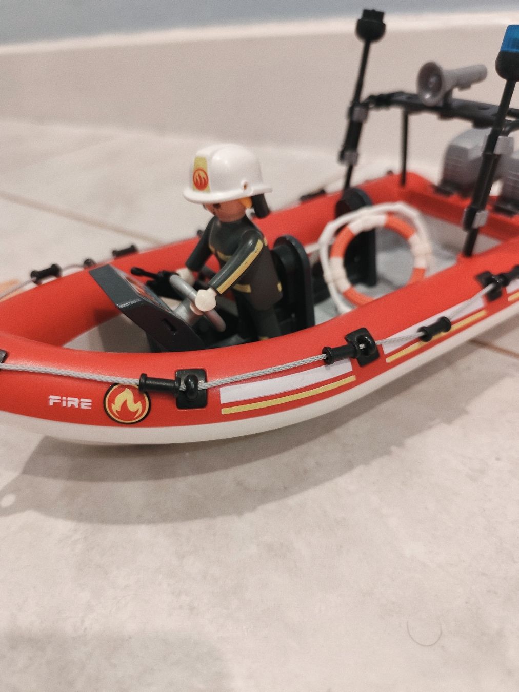 Playmobil Giocattoli: Playmobil Feuerwehrboot  – Usato da Hittnau venduto da Britta06