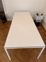 Lehni Mehrzweck Tisch