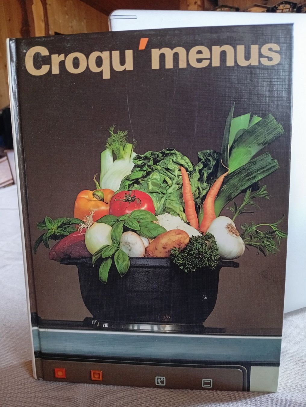 Libri: Croqu'menus – Usato da Perrefitte venduto da 36B