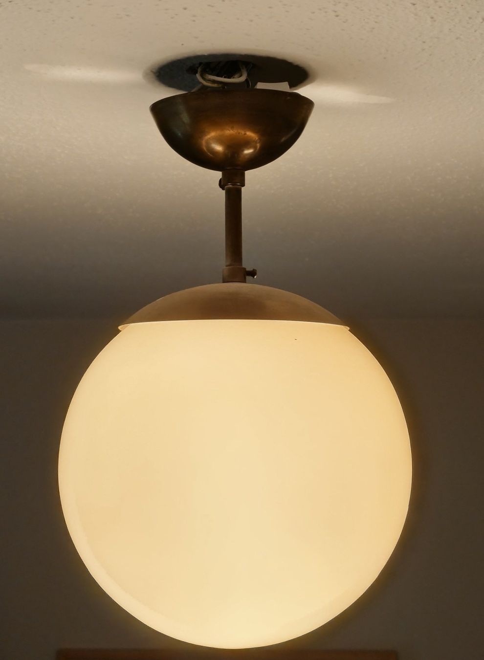 Lampen: Bauhaus Kugelleuche Deckenleuchte – Gebraucht aus St. Gallen von SG005