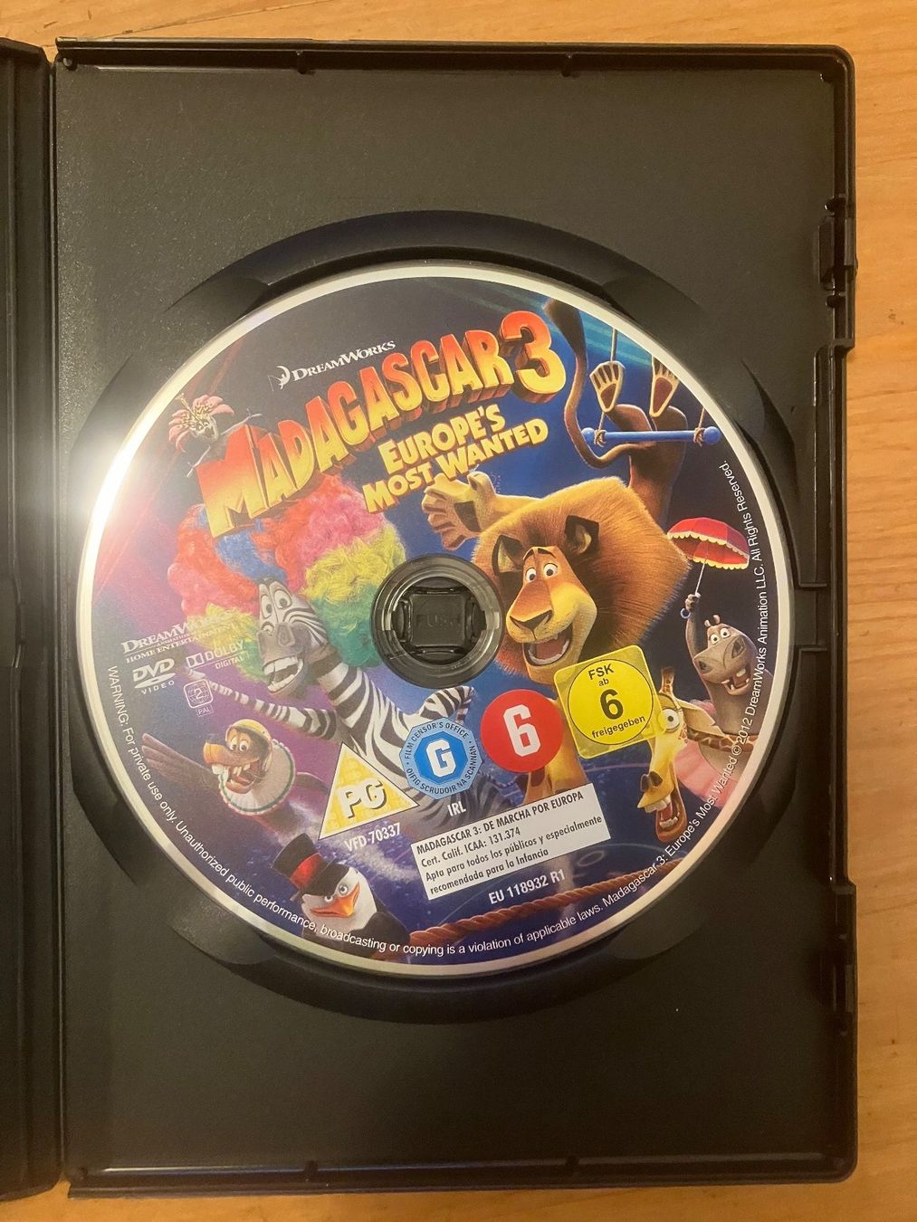 Alle DVDs: Madagascar 1 + 3 (2 DVD) – Gebraucht aus Meyrin von Julien333 3