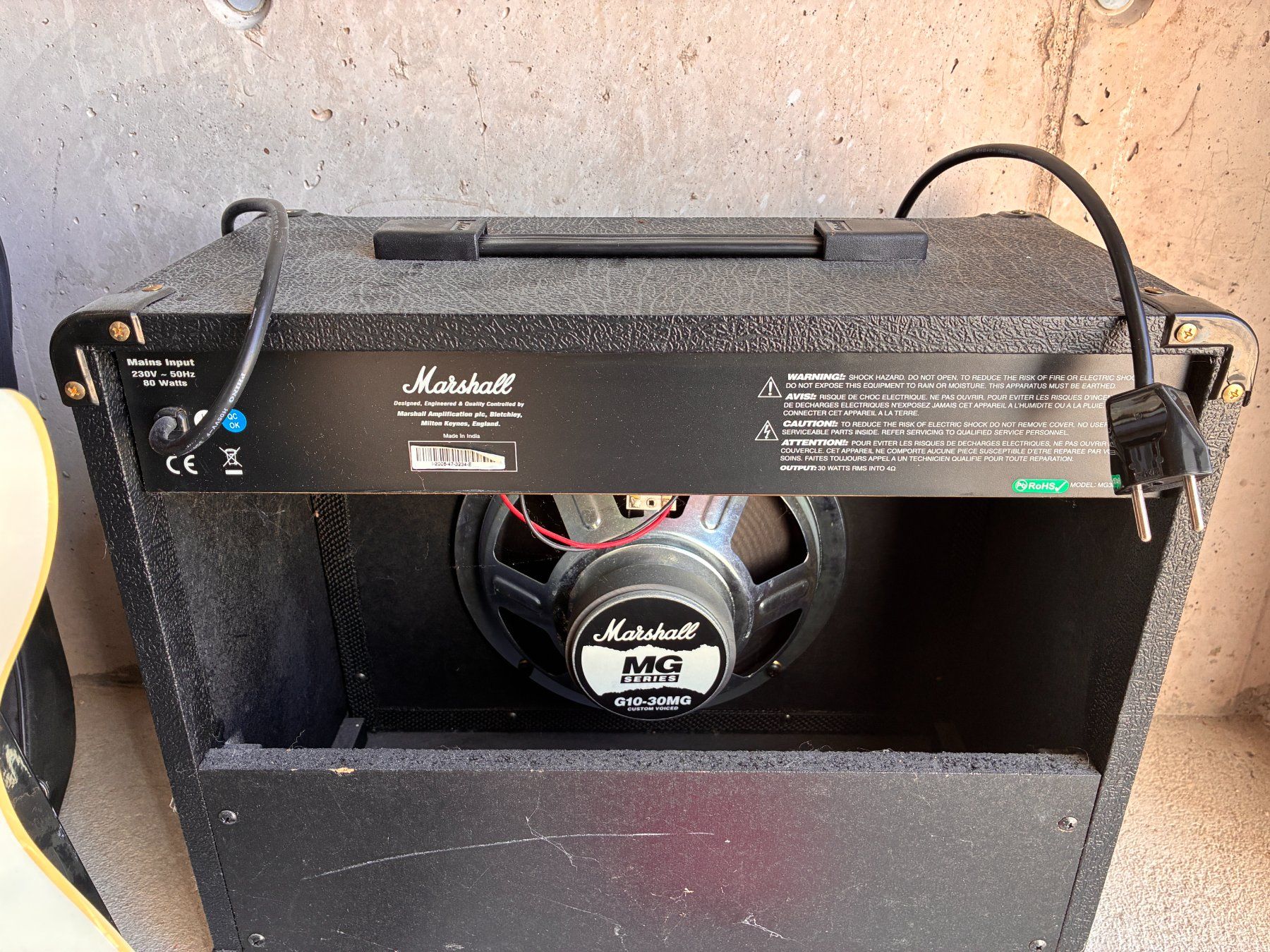 Marshall Strumenti musicali: Jaws Custom E-Gitarre + Marshall MG30DFX Amp – Usato da Boppelsen venduto da Marcellinho 6