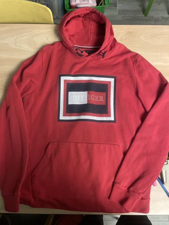 Tommy Hilfiger Hoodie, Grösse L, Rot, Top Zustand!