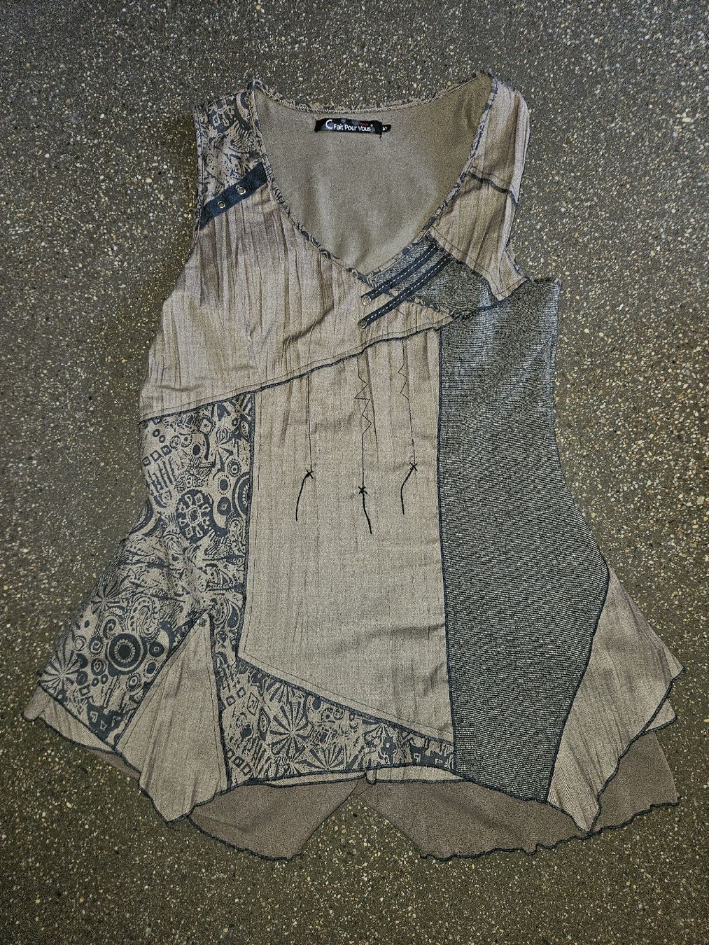 Robes: Kleid Damen Grösse 5 Braun – Neuf (Voir description) à Anwil par tamoos 3