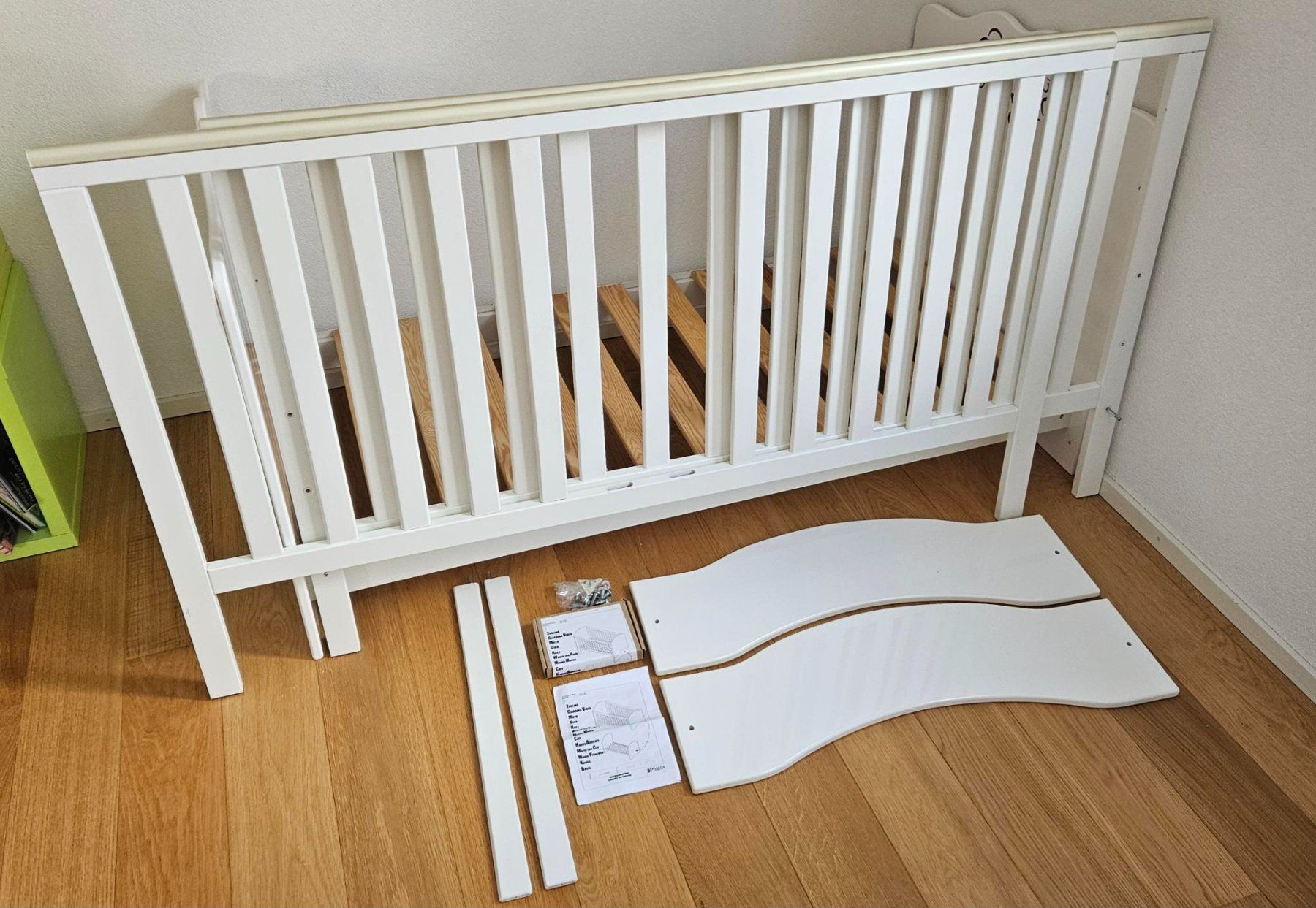 Pfister Letti: Lit modulable bébé enfant – Usato da Corminboeuf venduto da JadeHill