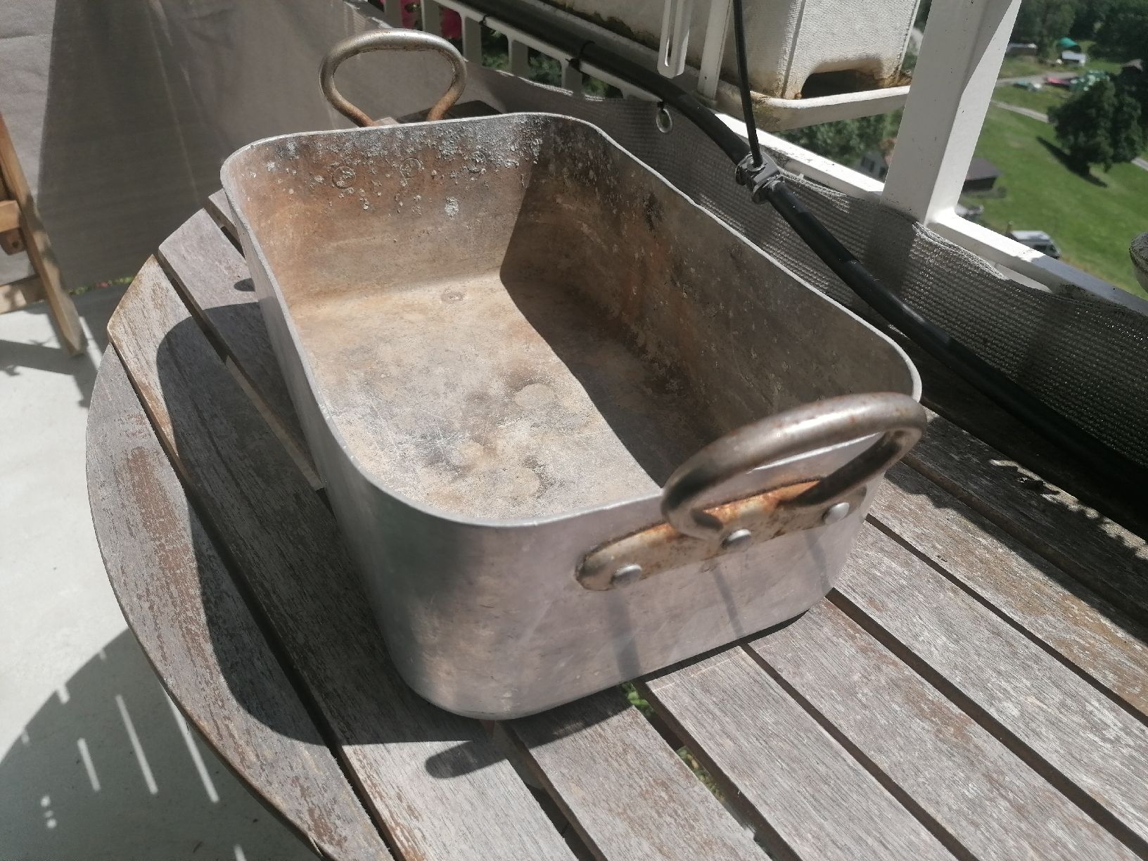Casseroles: Antike Schale, Kochtopf mit Henkel oder Blumenvase, Top – D'occasion à Pfäfers par Padj 5