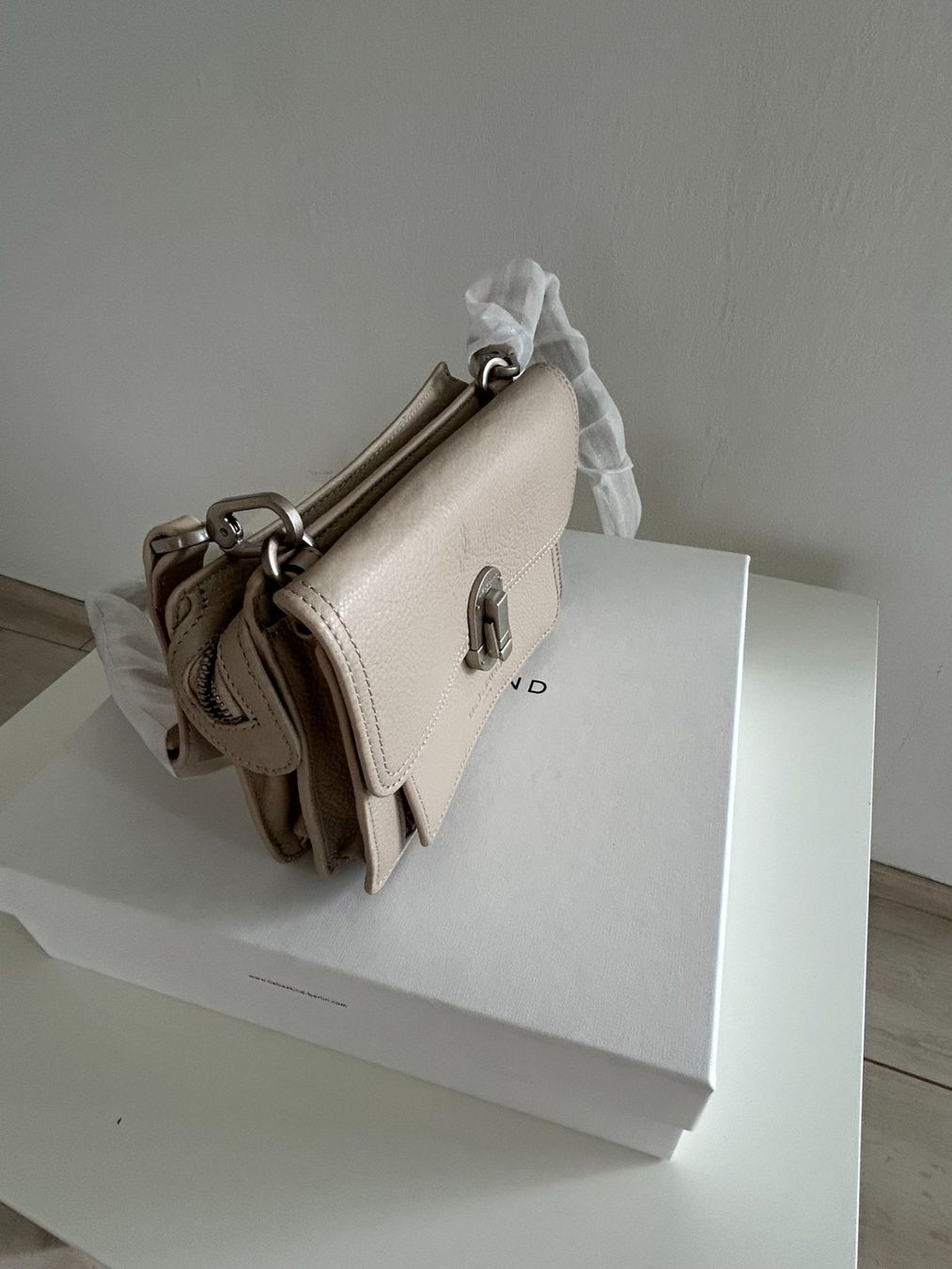 Borse da donna: Liebeskind-Tasche – Nuovo (secondo la descrizione) da Biel-Benken BL venduto da ser_z25x 3