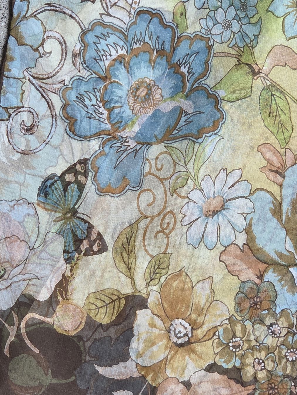 Codello Foulard & Sciarpe: Seidenschal von Codello – Nuovo e nell'imballaggio originale da Frauenfeld venduto da Schenken-mit-Herz 4