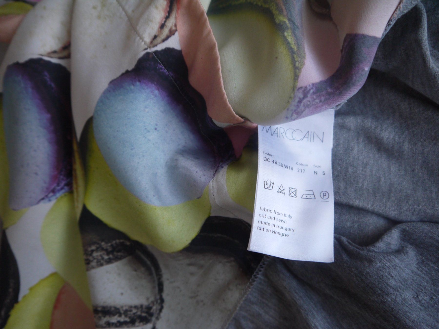Marc Cain Camicette: Marc Cain Bluse aus Seide N5 – Usato da Hagendorn venduto da Blaf 3