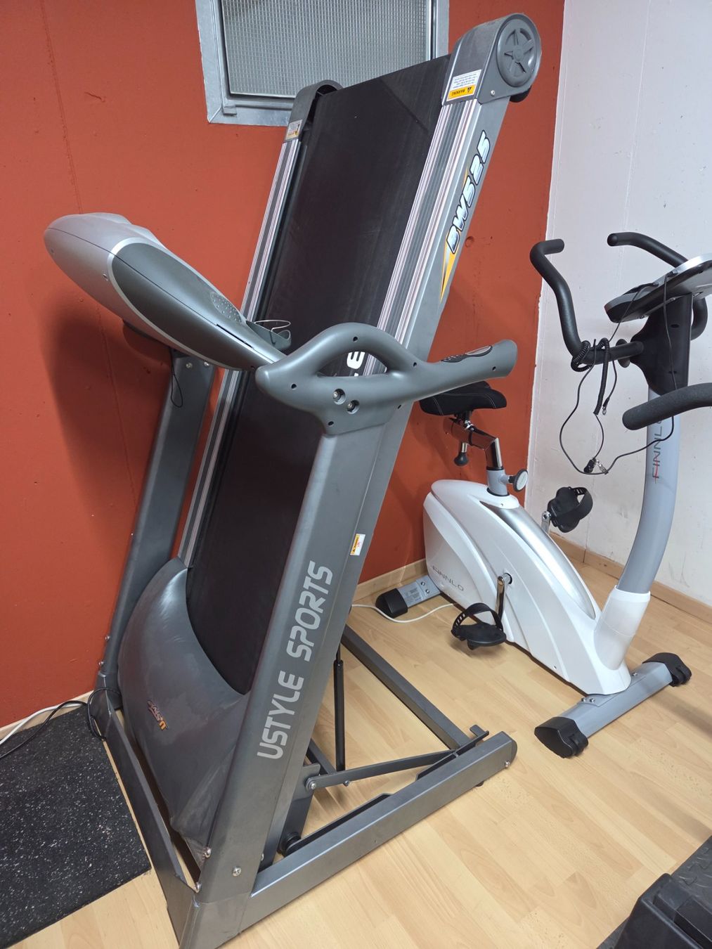 Vélos d'appartement: Laufband USTYLE Sports BW525 – D'occasion à Dällikon par Reri 2