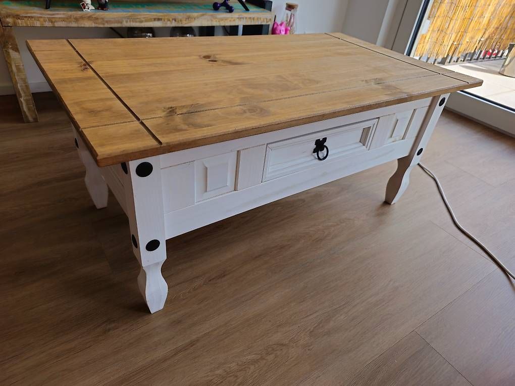 Vidaxl Tische: Table basse tiroir blanc style rustique bon état – Gebraucht aus Prilly von dan_8q52