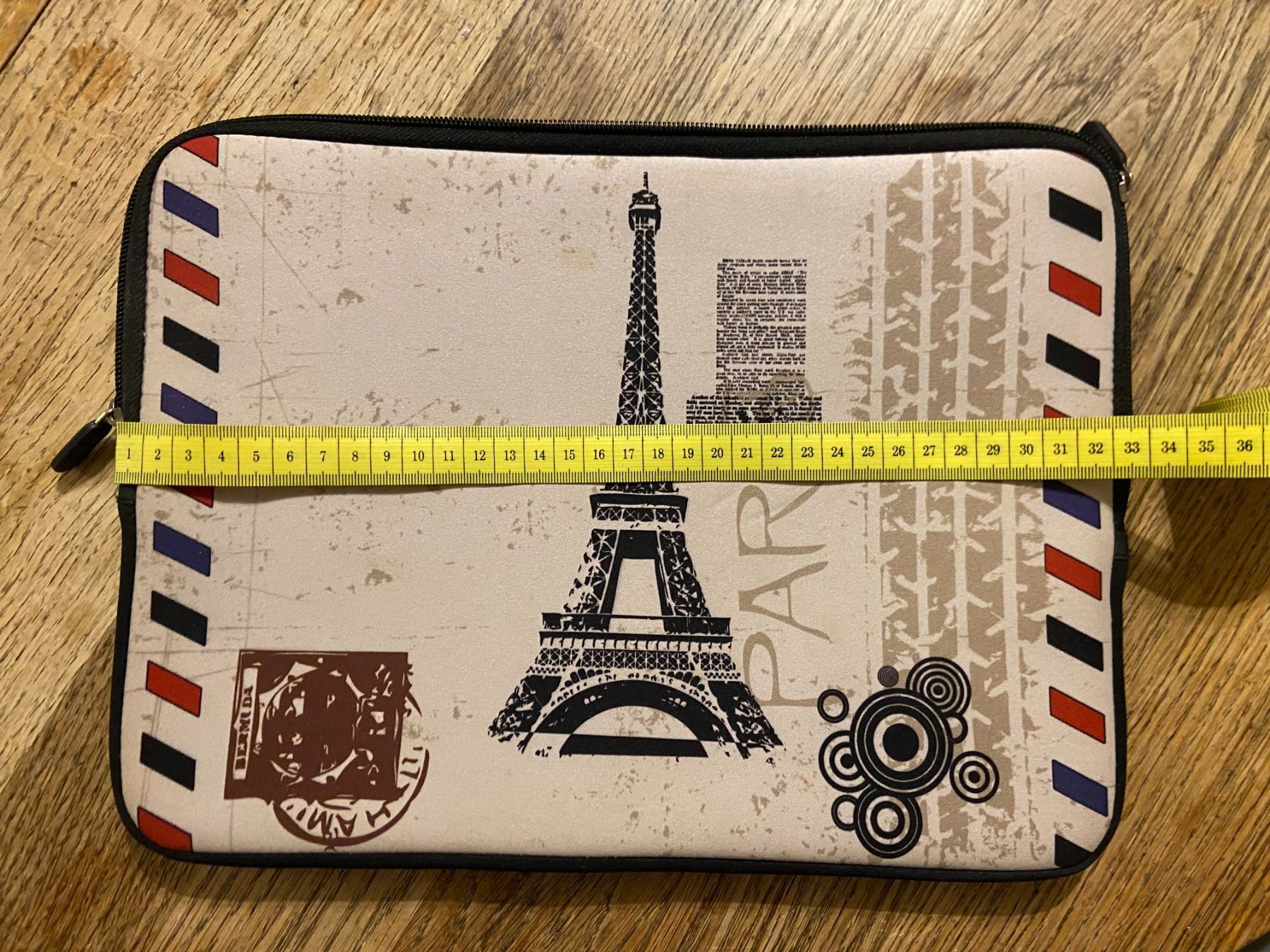 Borse: Laptop Tasche Tour Eiffel – Usato da Piazzogna venduto da edw_rbf9 1