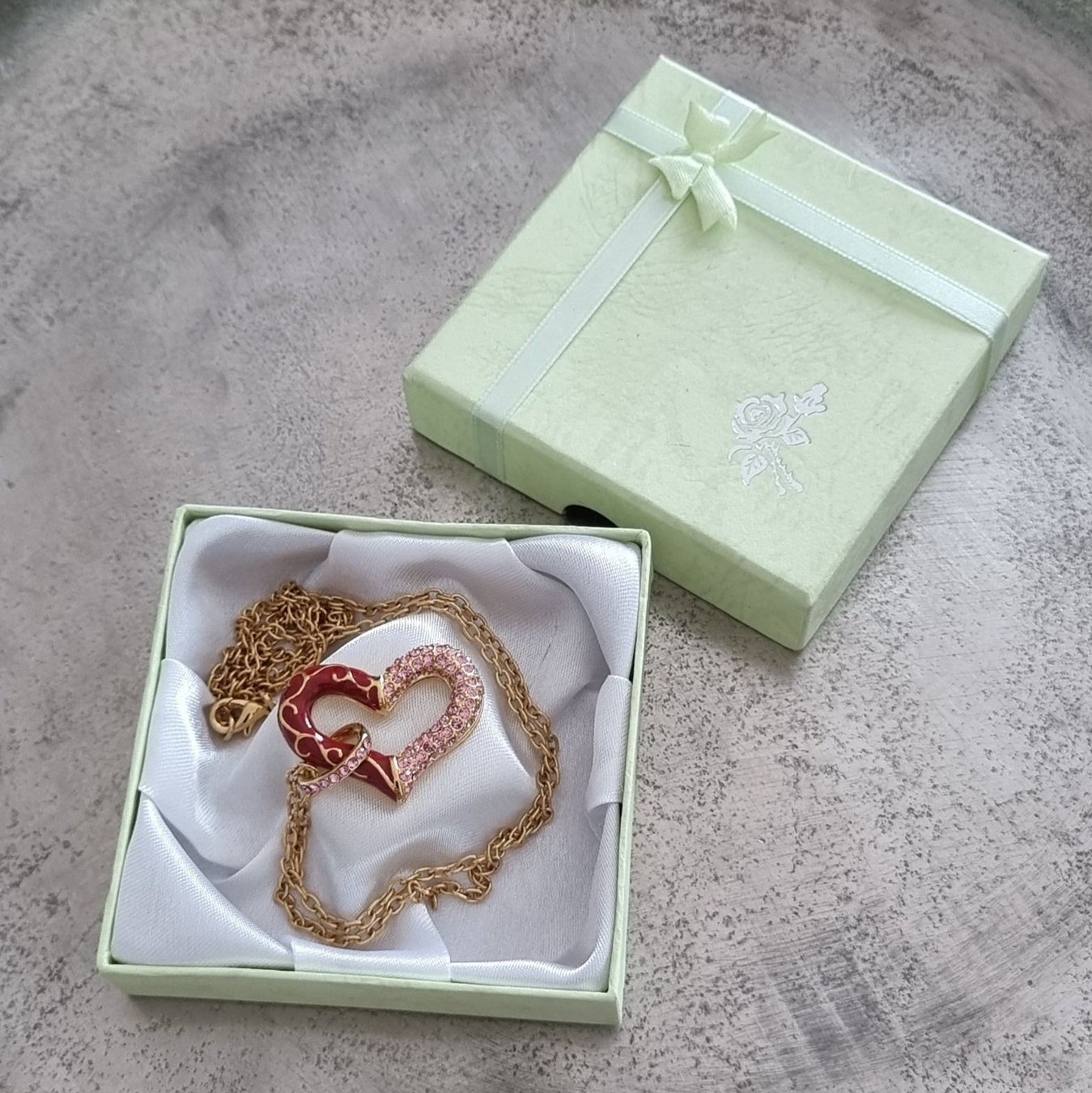 Ketten: Herz - Kette – Neu (gemäss Beschreibung) aus Frauenfeld von Bleeddragon