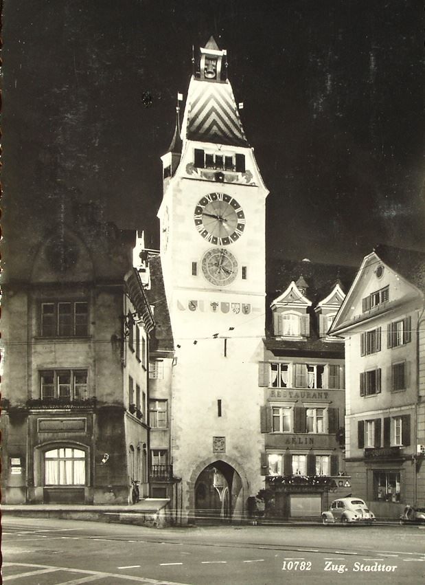 Cartoline postali: ZUG Stadttor - Polizei - Restaurant Aklin - Auto – Usato da Jona venduto da philajona