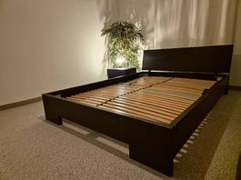 Bett Hasena Massivholz schwarz
