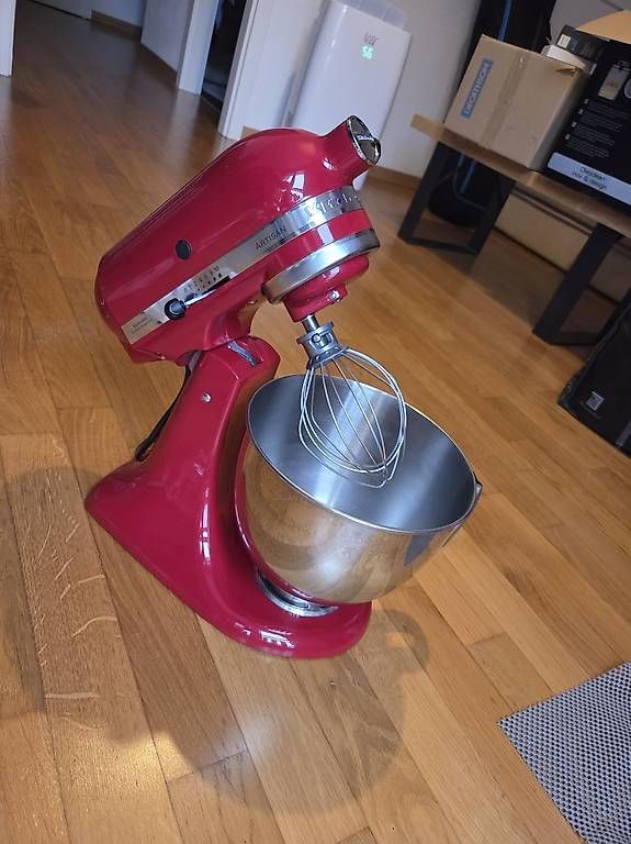 Küchengeräte: KitchenAid Artisan KSM 175 Swiss edition – Gebraucht aus Lausanne 26 von cav_65vj 1
