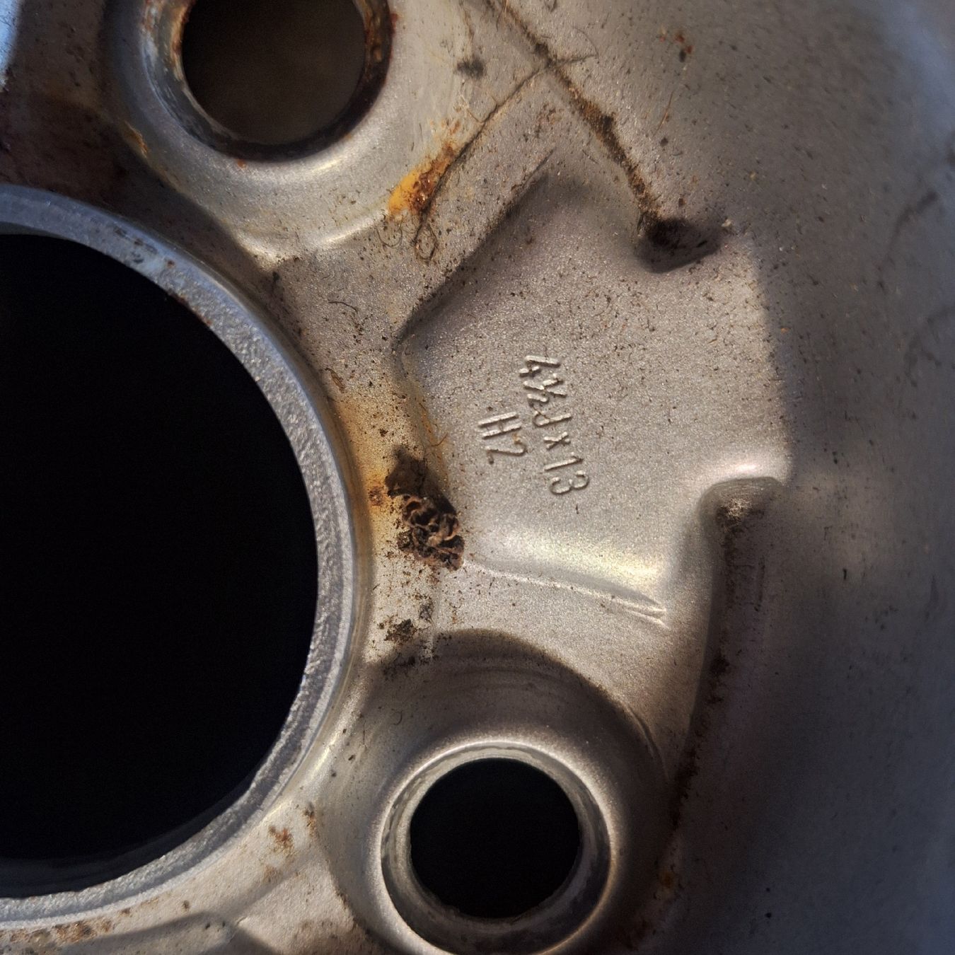 Pneumatici & Ruote complete: Vw polo 86c Räder +Reserverad – Usato da Braunau venduto da joe_r6fr 2