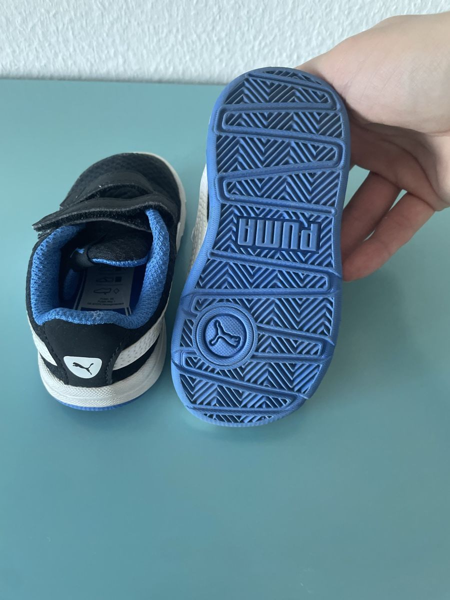 Puma Schuhe für Jungen: Chaussures bébé Puma, taille 21 – Gebraucht aus Versoix von Pti-pois 2