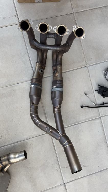 Ligne D'Échappement Décatalysée Pour BMW S1000RR 2009-2011 - Suppression Du Catalyseur Par SMB MOTO PARTS