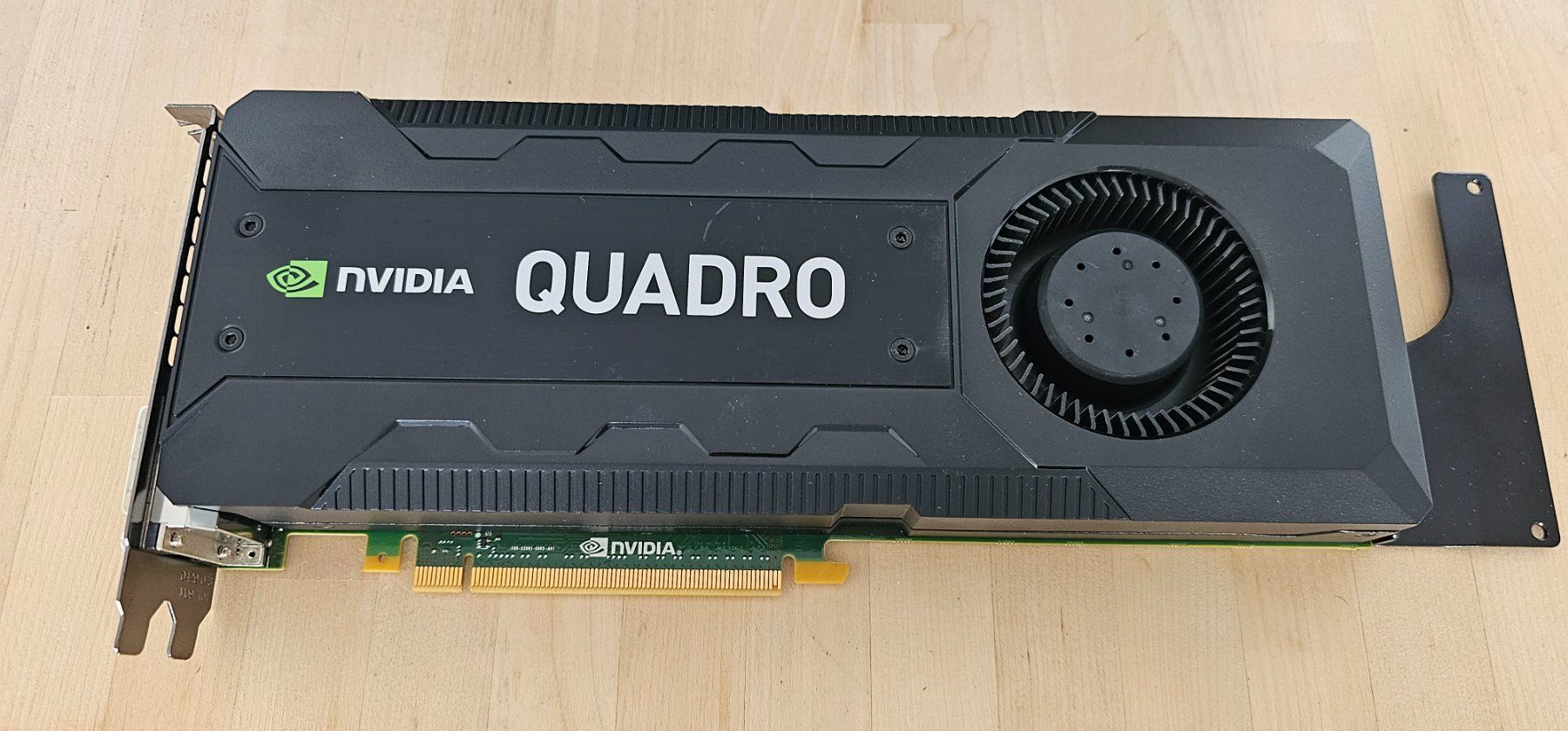 Nvidia Schede grafiche: NVIDIA Quadro K5200 8GB - Professionelle Workstation GPU – Usato da Oberengstringen venduto da krasnopjorovs