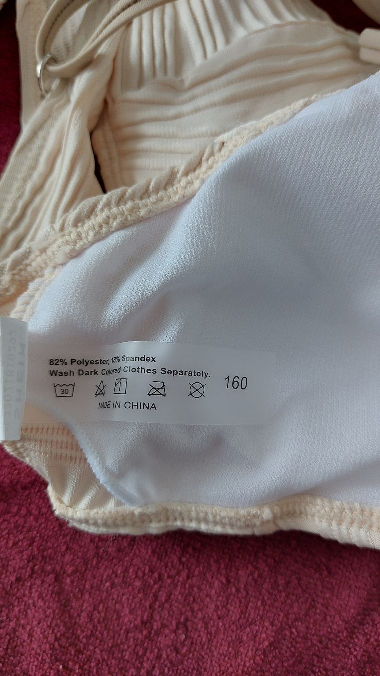 Shein Badekleider & Bikinis: Bikinis Gr.160  neu – Neu und originalverpackt aus Thun von Alexanna 4