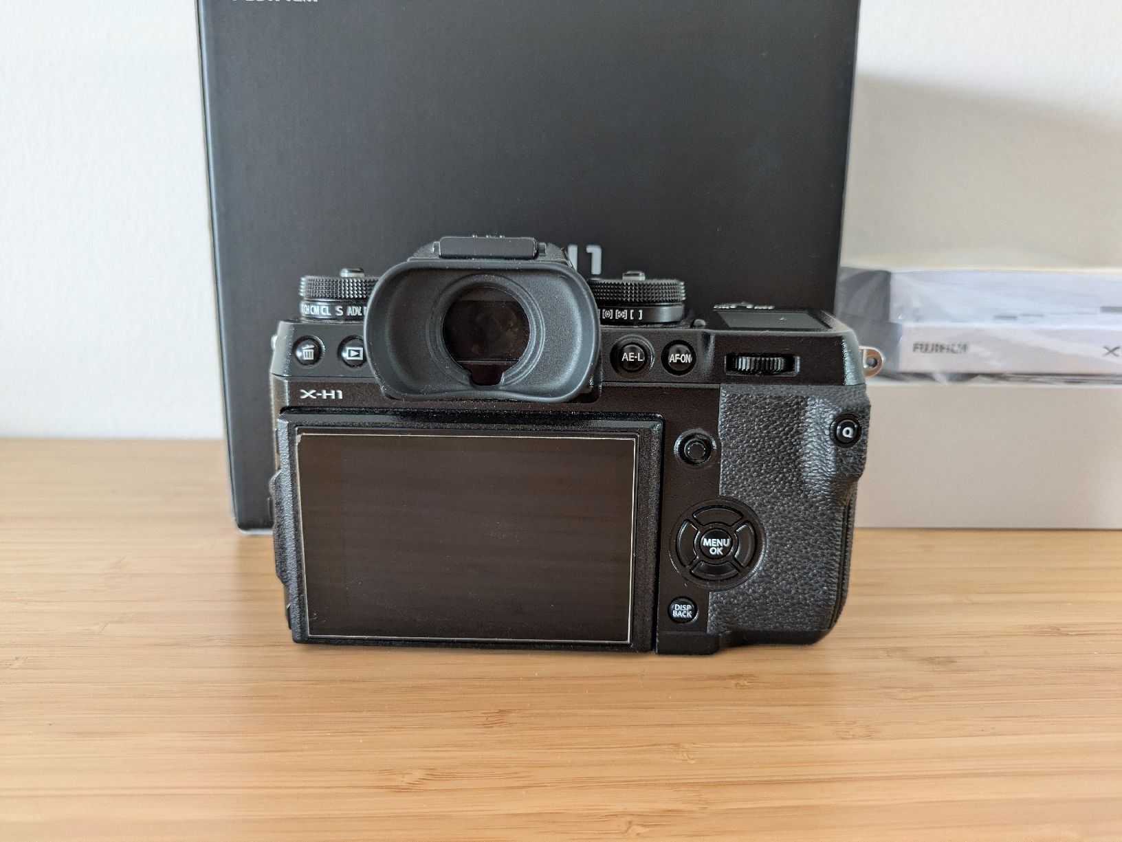 Fujifilm Kamera: Fujifilm X-H1 Camera Body with OV – Gebraucht aus Basel von adr_gmt9 3
