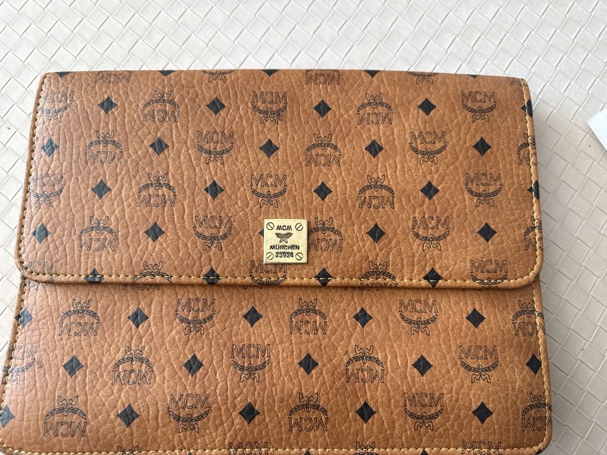 Mcm Valigie & Borse: MCM Aktentasche  – Nuovo (secondo la descrizione) da Altnau venduto da heidivreni