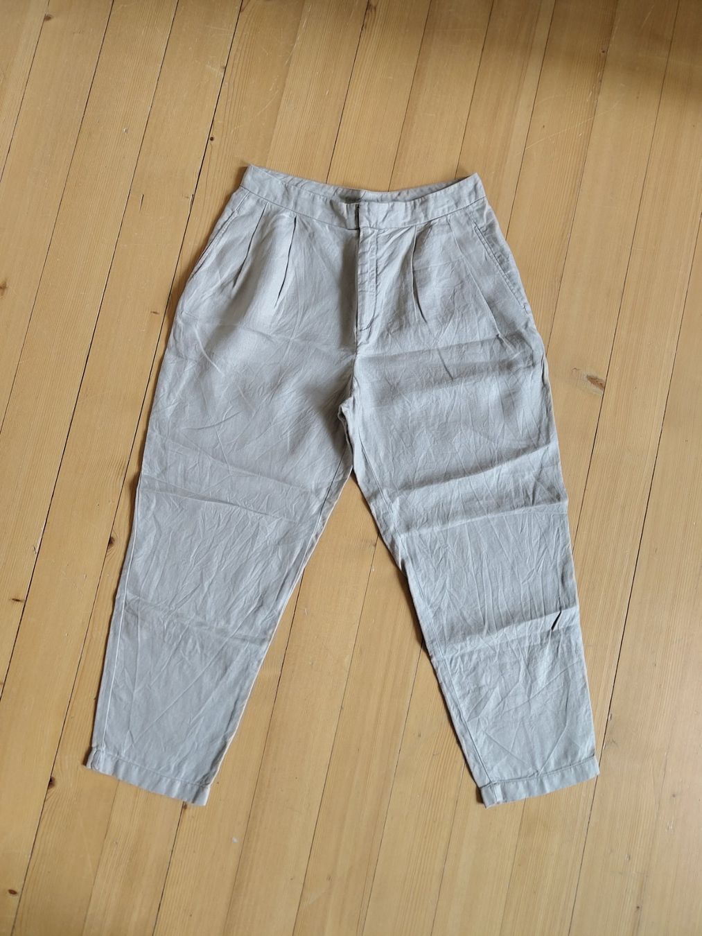 Airfield Pantaloni: Beige Leinenhose Grösse 38/40 – Usato da Basel venduto da ste_g9bv