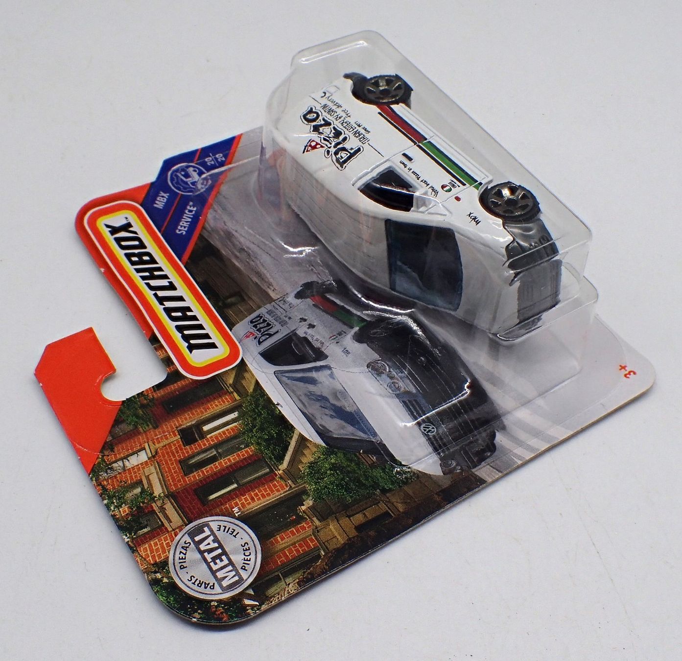 Matchbox Modellini d'auto: Matchbox VW Caddy Pizza weiss/blanc – Usato da Ostermundigen venduto da archeopteryx 3