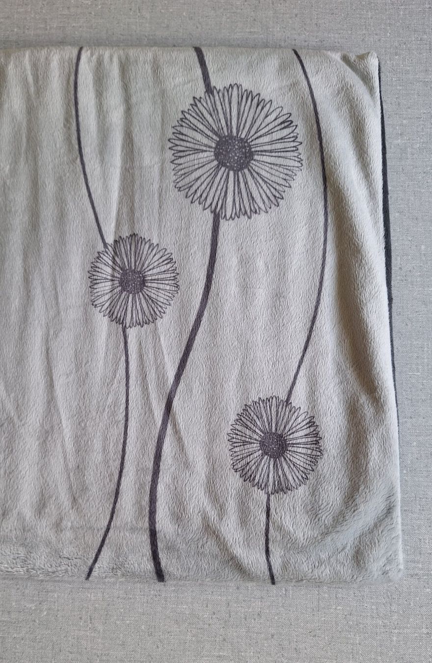 Cuscini: Beurer Heizkissen mit Blumenmuster – Nuovo (secondo la descrizione) da Weinfelden venduto da Yenas10 1