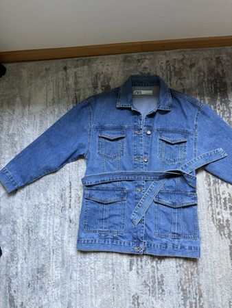 ZARA denim jacket like new! (size S)