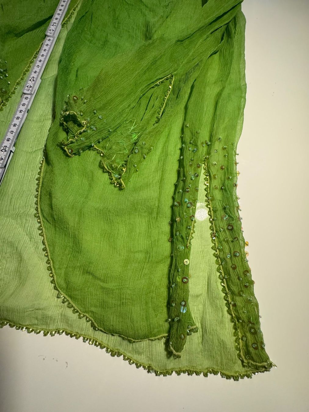 Blusen: Tolle luftige Seidenbluse/Jäckchen mit Glasperlen bestickt – Neu (gemäss Beschreibung) aus Zumikon von calibru 1