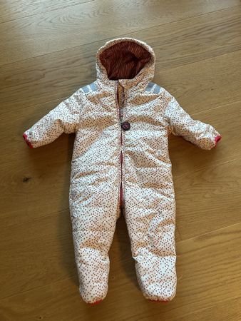 Baby-Schneeanzug