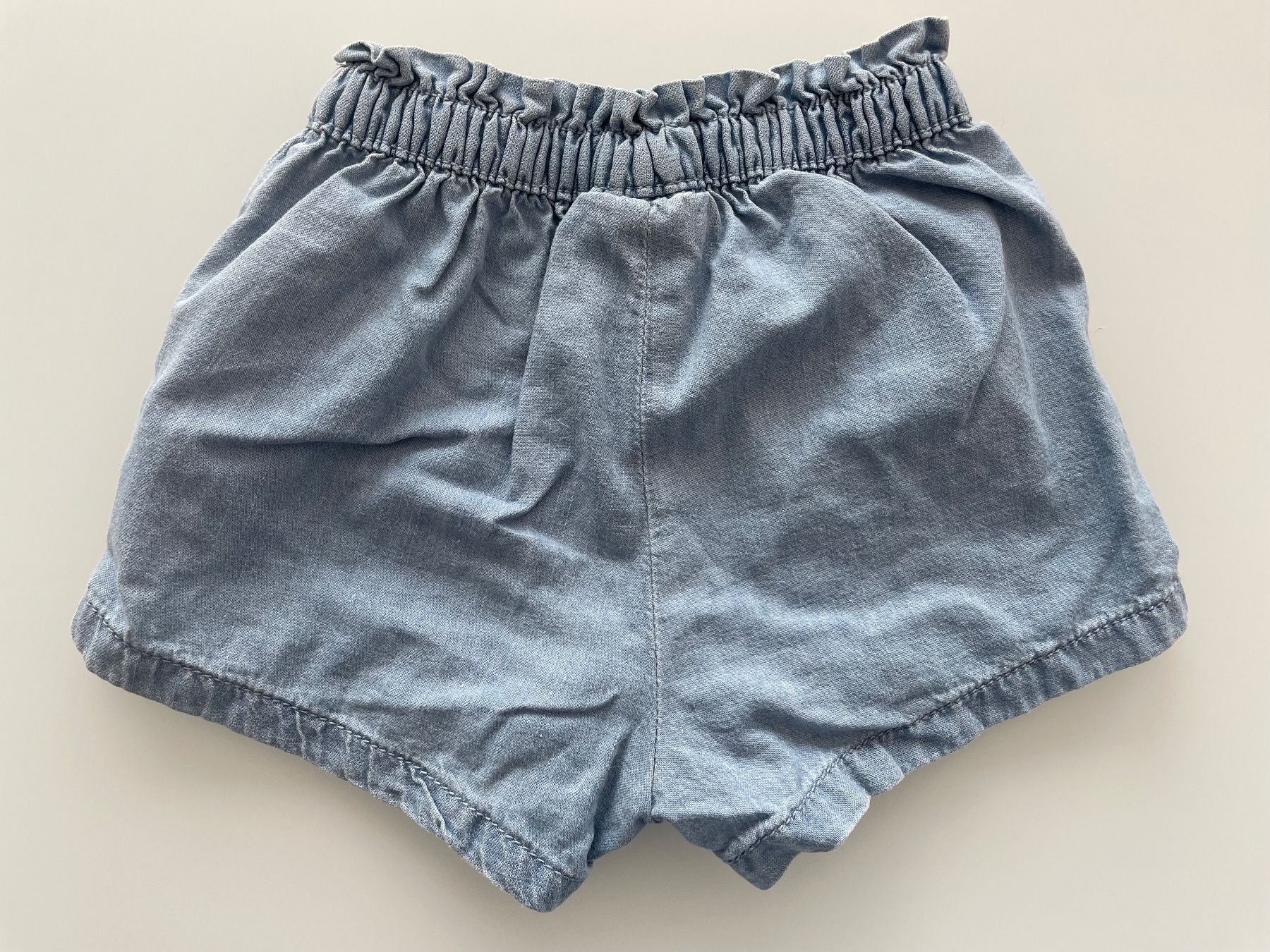C&A Hosen: Süsse Jeans Shorts Gr. 80 – Gebraucht aus Lohn-Ammannsegg von LaCoLiNe 1