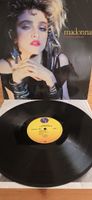 Madonna The First Album  Le disque présente des rayures
