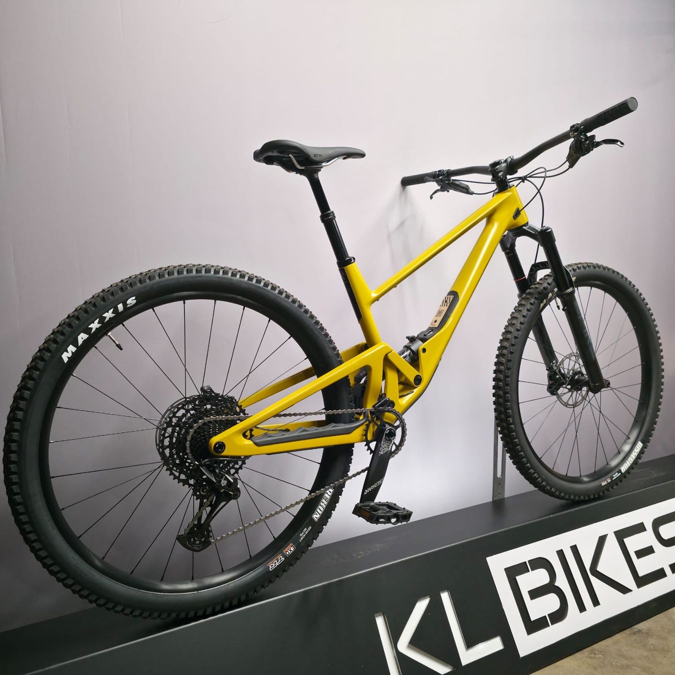 Velos: NEU SCOR MOUNTAINBIKE FULLY CARBON – Neu und originalverpackt aus Tübach von KL-Bikes 1