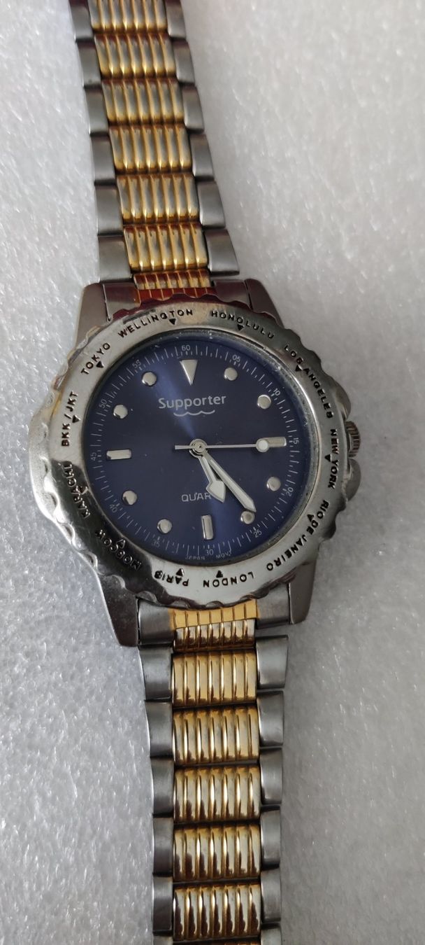 Orologi: Supporter Quarz Armbanduhr – Nuovo (secondo la descrizione) da Zürich venduto da sendbad