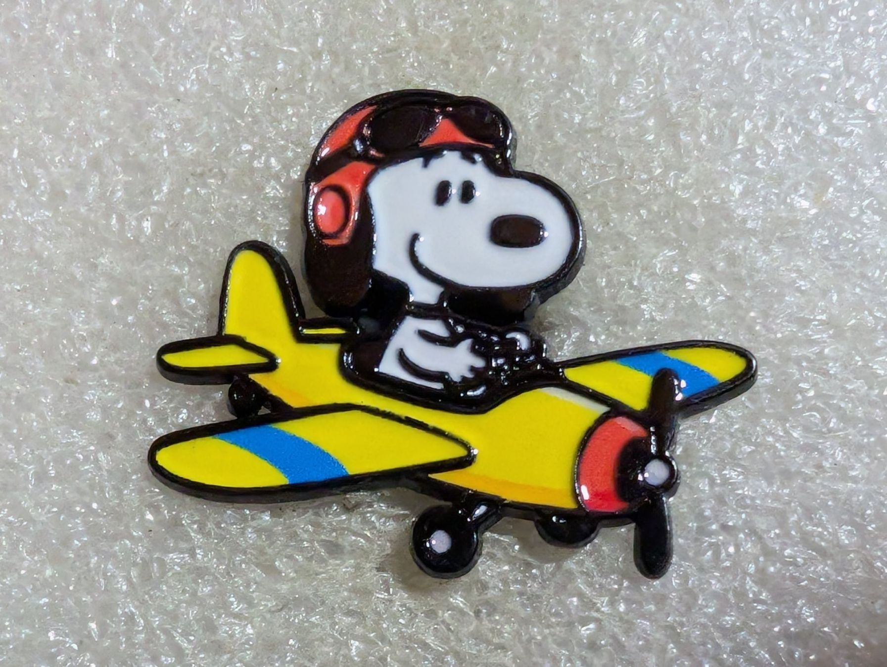 Plaquettes & Badges: Ansteckbutton 241: Snoopy – D'occasion à Oppligen par Pin-Fall-Shop