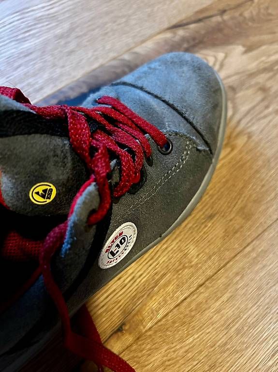 Herrenschuhe: Elten Sicherheitsschuh Gr. 38 – Gebraucht aus Galgenen von mel_6sft 3